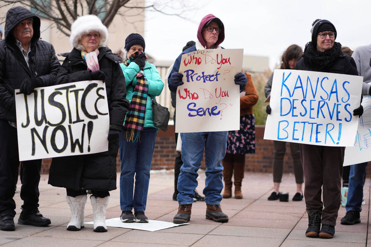 White former detective accused of preying on Black women in Kansas found dead right before trial, prosecutors say - A&W Greek Shop